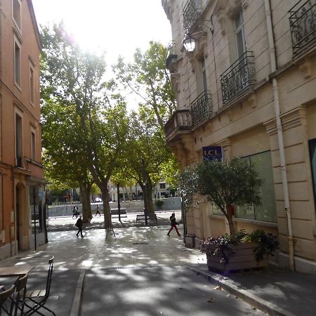 Appartement De 105M2, Balcon Sur Cours De La Republique 나르본 외부 사진