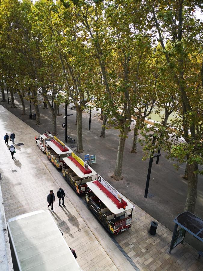 Appartement De 105M2, Balcon Sur Cours De La Republique 나르본 외부 사진